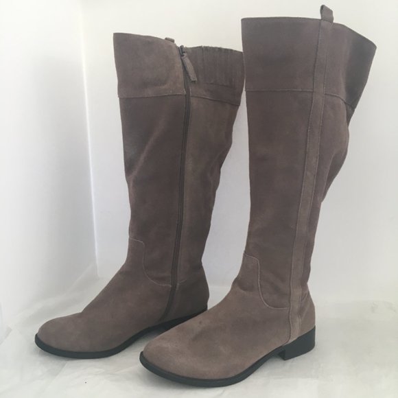 Women's Tall Brown Boots - Picture 4 of 15